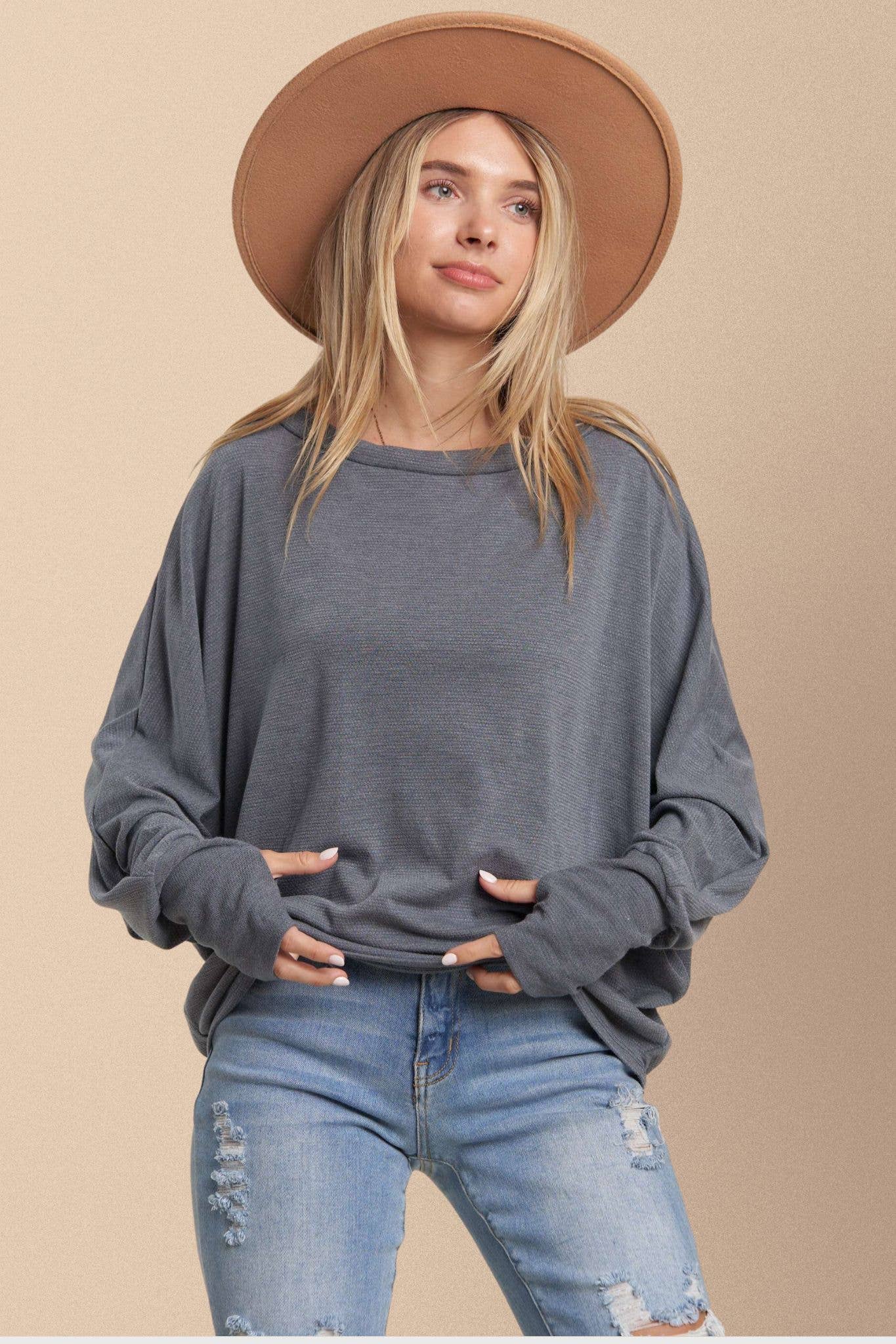 THUMBHOLE SLEEVE KNIT TUNIC TOP